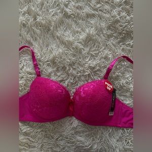 • Mamia Push Up Bra